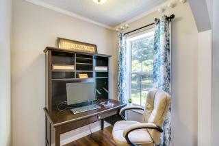 Hillsborough Vacation Rental about 18 Mi to Durham! - Hillsborough - 1