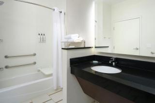 Fairfield by Marriott Niagara Falls - Niagara Falls - 9