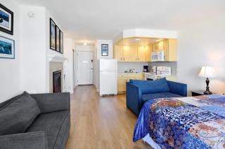 Ground Floor Condo - Ocean View - Pool & Hot Tub - 3