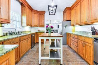 8 Mi to Dtwn Mt Airy Mtn-View North Carolina Home - - 7