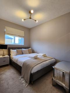 3 Bedroom near ExCel London - 3
