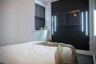 Check Inn 247 - Bradford - 8