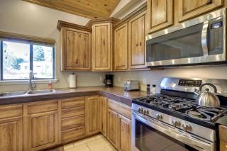 Modern Show Low Home with BBQ and Fire Pit! - Show Low - 4