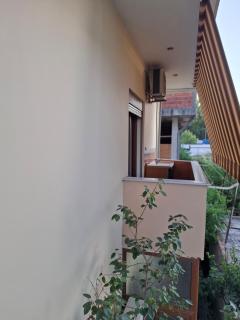 Vila Rrodhe - 3