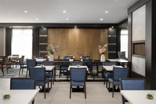 Best Western Premier Executive Residency Medicine Hat - 2