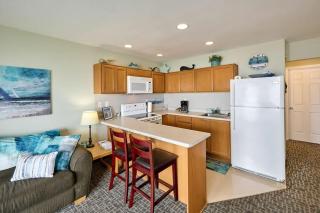 Oceanfront Suite - Sleeps 6 - Beach Access & Full Kitchen - 1