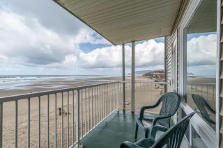 Oceanfront Suite - Heated Indoor Pool - Beach Access - 8