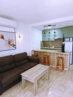 Seaview Friendly Holiday Home 5 - 6