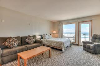 Stunning Ocean View Suite - Heated Indoor Pool and Hot Tub - 5