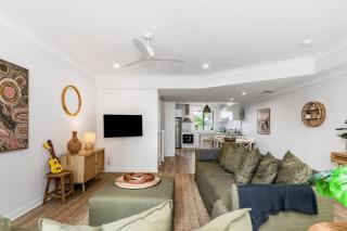 Byron Beachside 5 - 8