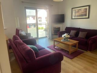 Killaloe Hotel Holiday Home 2Bedroom - Killaloe - 6