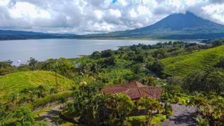 Pie In The Sky 2 Luxury Home With Amazing Views! - 9