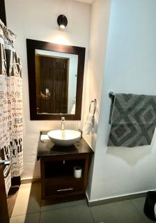 Hermoso estudio minimalista a 10 minutos del mar - 1