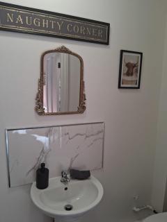 Crown House Studio Apartment - Birmingham - 1