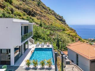 Atlantic Pebble Villa - Ribeira Brava - 9