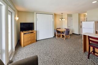 Top Floor Corner King Suite - Stunning Ocean and River Views - Lincoln City - 4