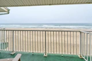 Top Floor Family Suite with Fireplace and Kitchen - Beach Access - Beautiful Ocean Views - 5