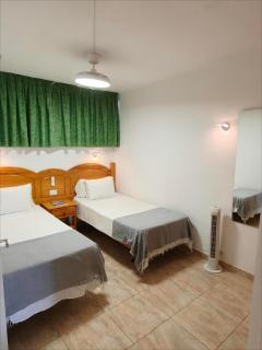Seaview Friendly Holiday Home 2 - 2