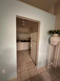 Furnished canal private home - 3