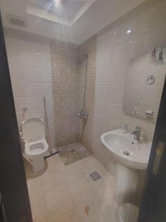 فندق روضة الششة قريب من محطة حافلات مجانية - 5