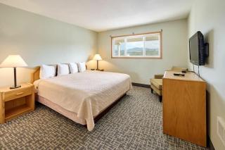 Oceanfront Family Suite With Beautiful Views - Full Kitchen - Pool & Hot Tub - 7