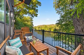 Riverfront In Guadalupe Sleeps22 Kayak Games - 9