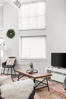 TWO Indy Modern Apartments by CozySuites - 7