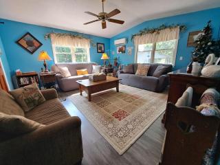 Buffalo Bend 3 BR near Lexington - Hot Tub - - 8