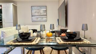 2 Bedroom Apartment near Buckingham Palace - London - 0