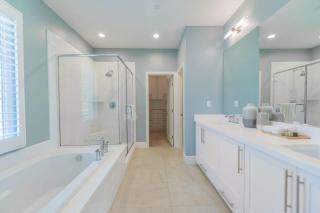 Luxury & Airy 4BR Home Work & Relax in Quiet - Irvine - 8