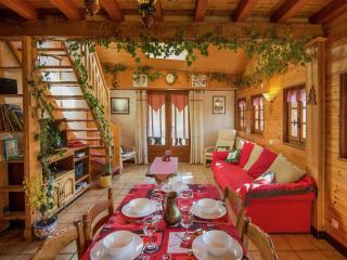 Chalet in Rhone Alpes with Stunning Views - 1