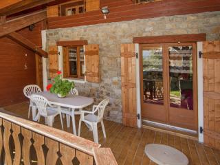 Chalet in Rhone Alpes with Stunning Views - 5