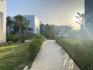 Seaside Villa with Stunning View - Oulad Akkou - 9