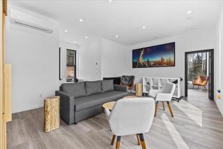 Luxe 4BR with Infrared Saun, Near Slopes and Downtown - 1
