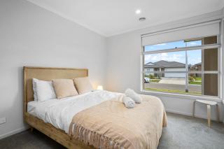 Inviting 3BR Armstrong Creek Escape - Mount Duneed - 8