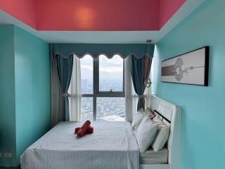 Uptown Parksuites Tower 2 4BR in BGC Taguig - Manila - 1