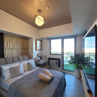 Deluxe Double Room Azure North Pampanga - San Fernando - 4