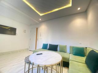 Modern Family Home Ful Equipped - 1