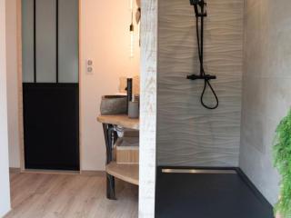 Loft rénové avec piscine privée et spa - Havre de paix en Auvergne - FR-1-489-337 - 6