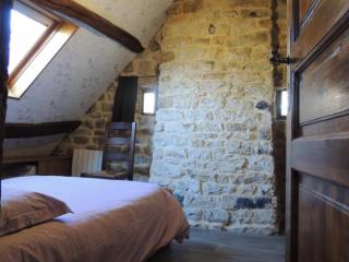 Maison ancienne restaurée avec poêle à bois et animaux admis - FR-1-497-15 - 3