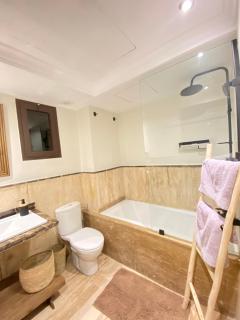 Riadstyled 2BR apartment Marrakech center - Marrakesh - 3