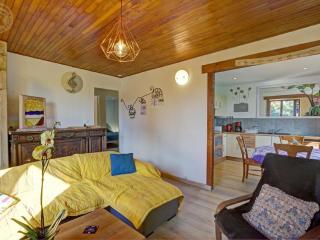 Gîte chaleureux avec cheminée, jardin et four à pain, idéal pour des vacances paisibles en nature - FR-1-496-57 - 4