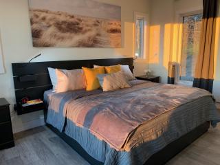 Whitecaps Summit Beach House - 1