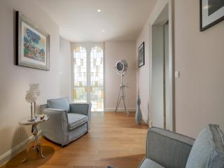 Villa in Vabriga with Pool and Private Garden - 5