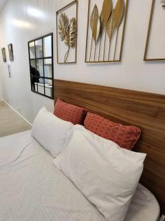 Studio in Azure with Arayat View - San Fernando - 1