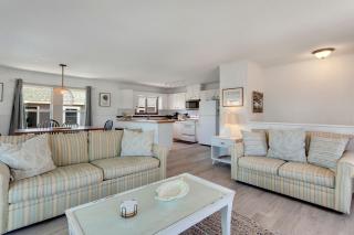 4122 - Blue White Haven - Kitty Hawk - 3