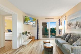 SO5A Oceanside Bungalow Oceanfront Shared Pool - Kill Devil Hills - 7