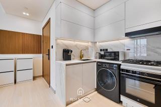 High Floor 1BR - Near Parks and Mall - JVC - 3