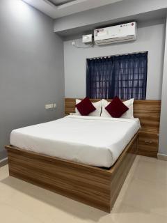 Smart Hotels - Lingampalli - 8