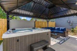 ArtGallery PrivateHotTub Sauna NearMountRushmore FamilyHome - 0